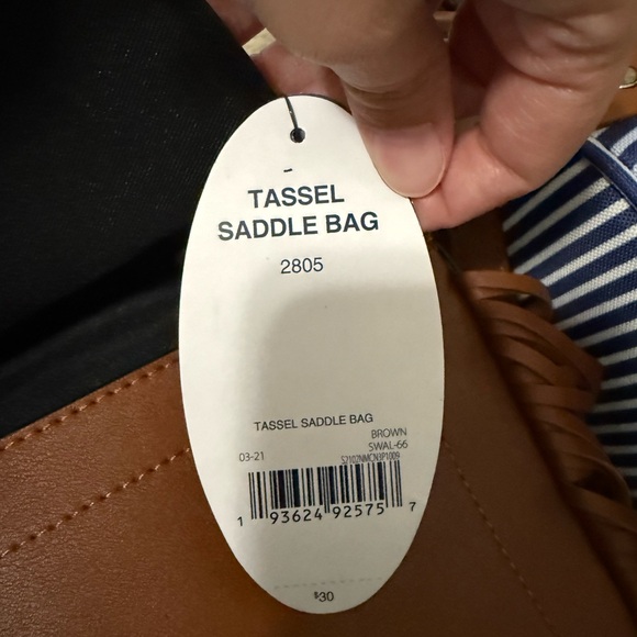 Fringe Leather Crossbody Bag - Picture 2 of 2